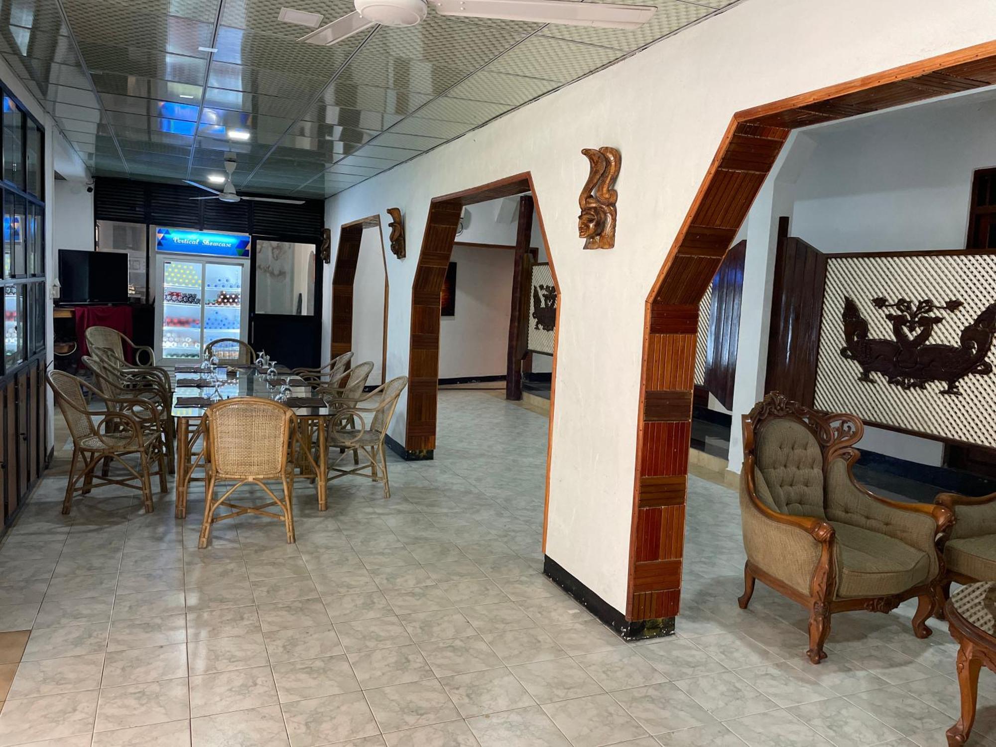 King'S Island Resort Негомбо Экстерьер фото